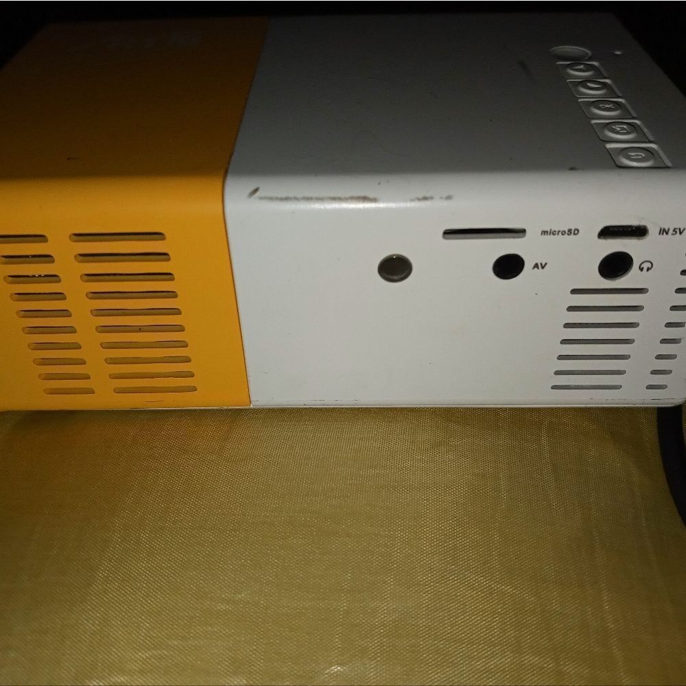 Nwt projector - Picture 6 of 8